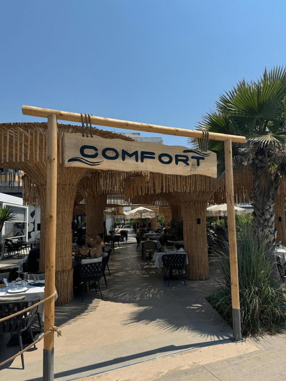 Comfort Suites Golem  Exterior foto